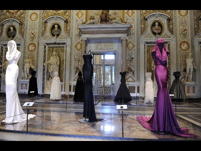 Dopo Alaia, due mostre a Parigi e Londra