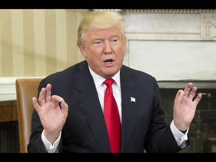 Trump: Ue, nessun contatto con Juncker