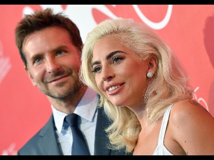 Voci su Gaga e Bradley, 'vivono insieme'
