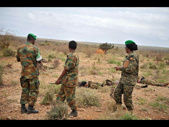 Autobomba a Mogadiscio: polizia, 4 morti