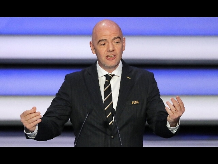 Infantino, Var ha portato trasparenza