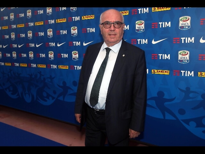 Tavecchio: Juve ha vinto?Pallone rotondo