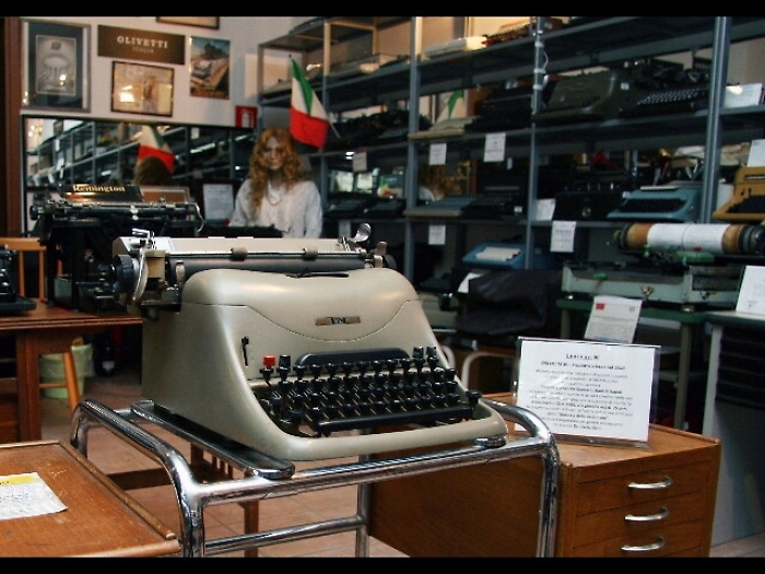 Siani, la sua Lexikon esposta a Milano