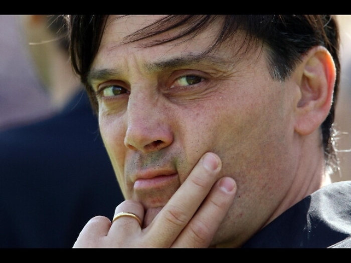 Montella: "Squadra ancora da completare"