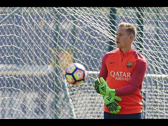 Barcellona, Ter Stegen rinnova