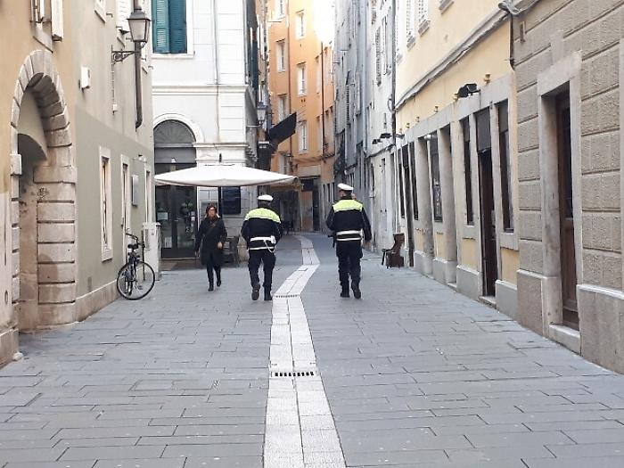 Multa per amaca:polizia, applicata legge