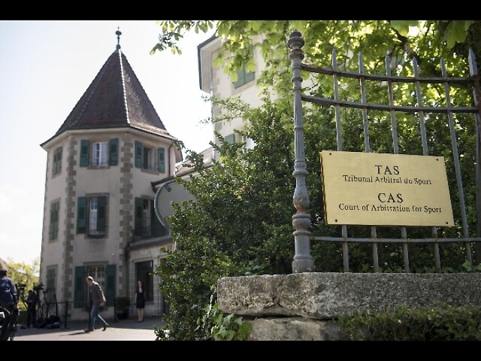 Semenya, ultimatum per i Mondiali