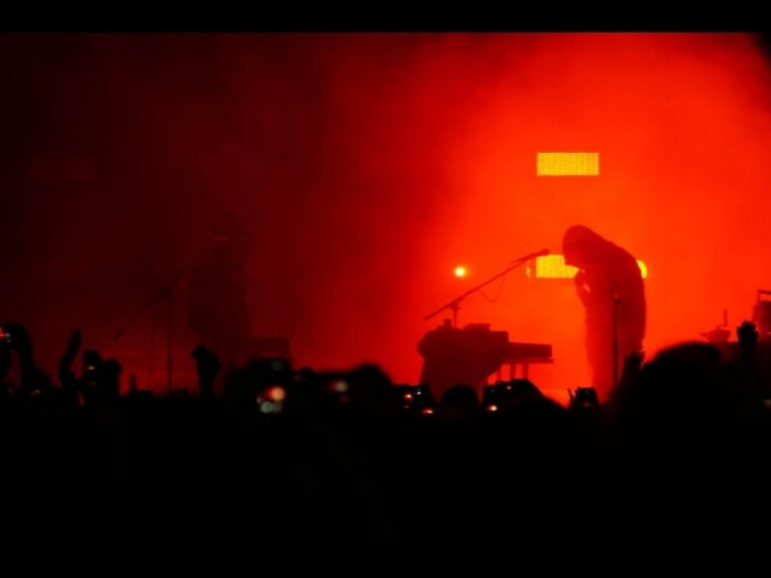 Musica:Liberato,trionfo Lungomare Napoli