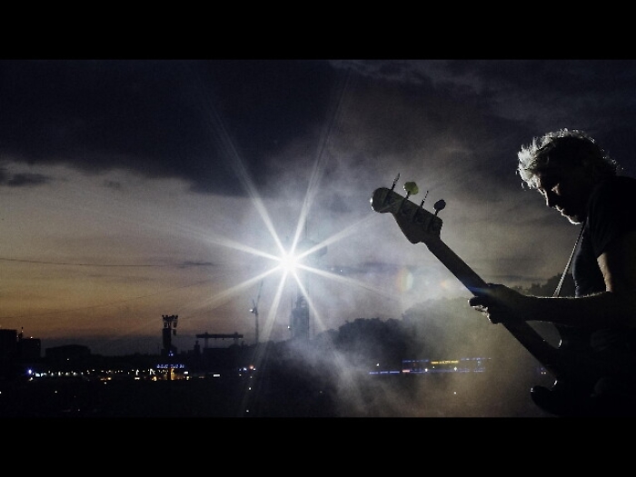 Roger Waters, restiamo umani