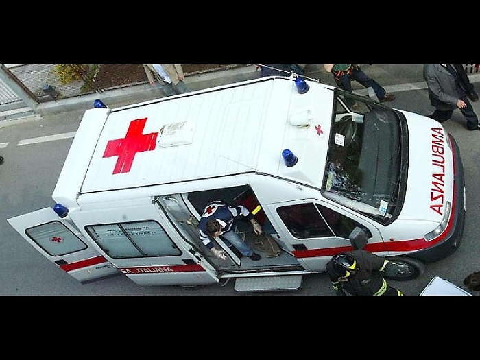 Bimba muore soffocata da boccone carne