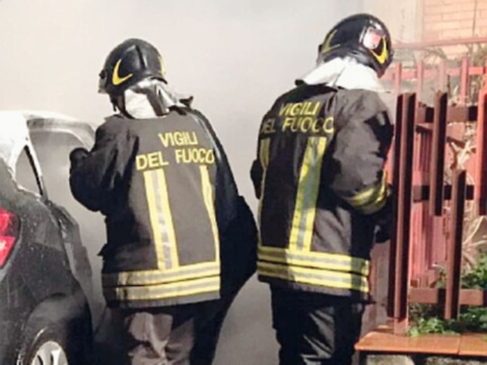 Misterbianco, nel cantiere della Dusty a fuoco auto sindacalista Cgil