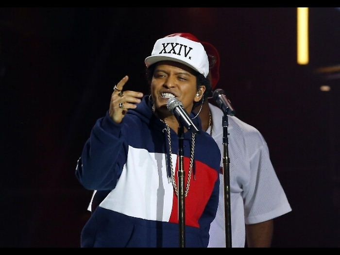 Bruno Mars sbarca in Italia a giugno