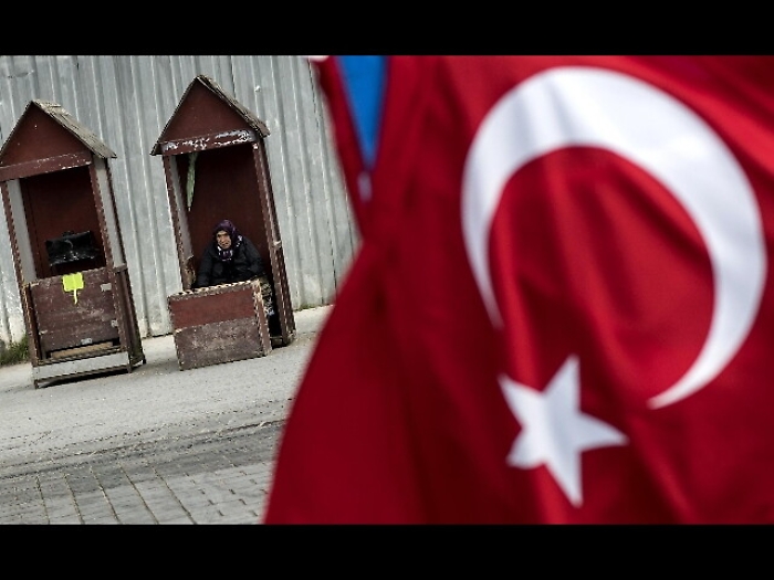 Prima donna alla guida Comuni in Turchia