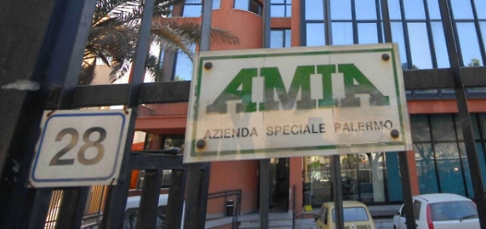 Palermo, processo per sette &laquo;Sperperarono 720 mila euro&raquo;