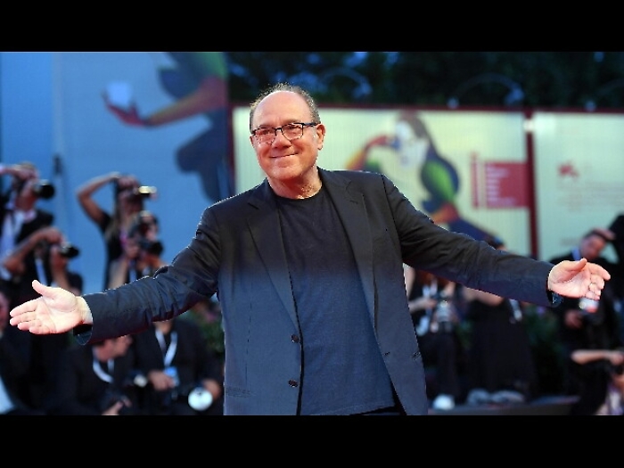 Le Monde, Verdone, l'anti cinepanettone