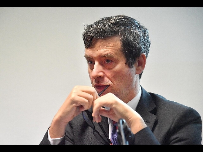 Giudice interdetto: Orlando, va sospeso