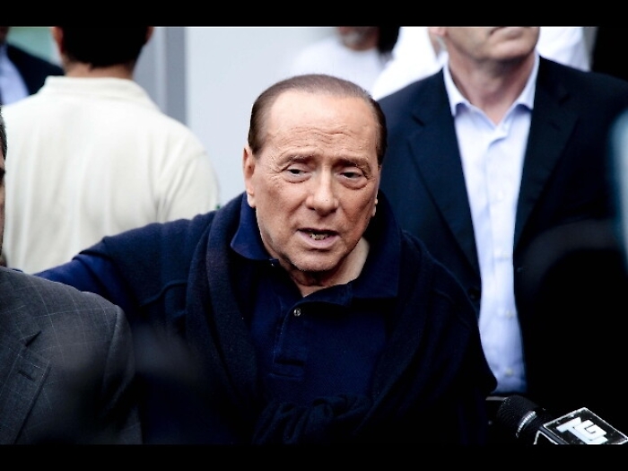 Referendum: Berlusconi, votare No