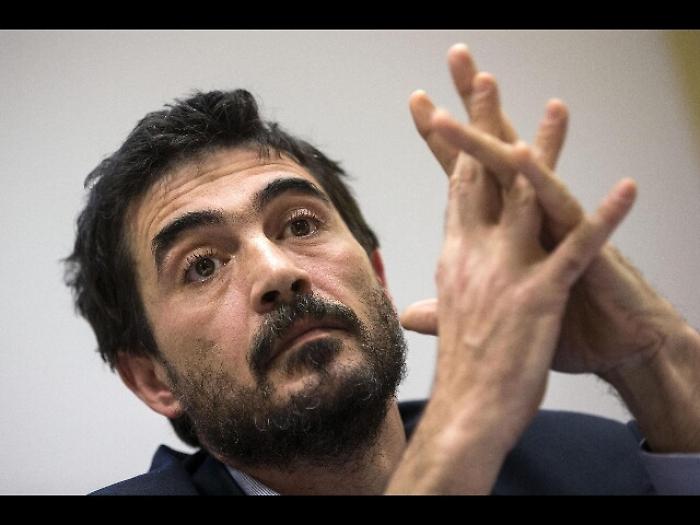 Fratoianni, Renzi minaccia con lo spread