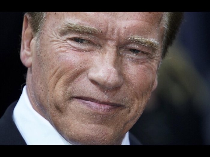 Schwarzenegger lascia l'ospedale