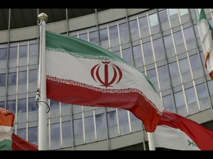 Ue: Iran fermi attivit&agrave; fuori accordo