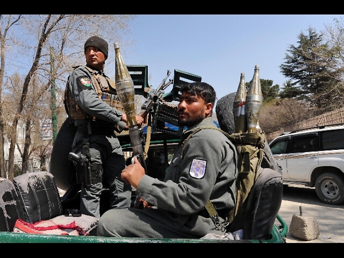 Afghanistan: attentati a Kabul