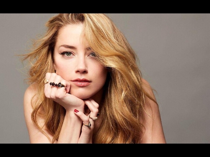 Amber Heard nuovo volto L'Oreal Paris