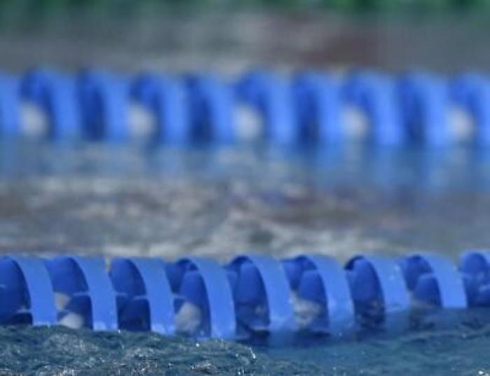 Pip&igrave; in piscina, ecco cosa rischi