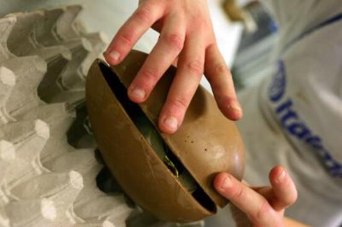 Pasqua: cioccolato 'insidioso' per 10% italiani allergici alla nocciola