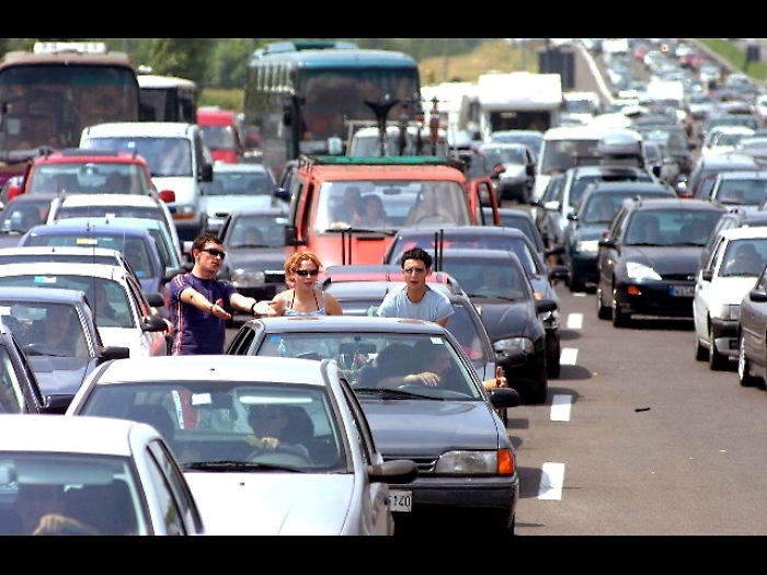 Ferragosto: traffico intenso verso mare