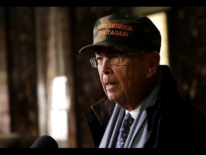 Ross, basta stupidi accordi commerciali