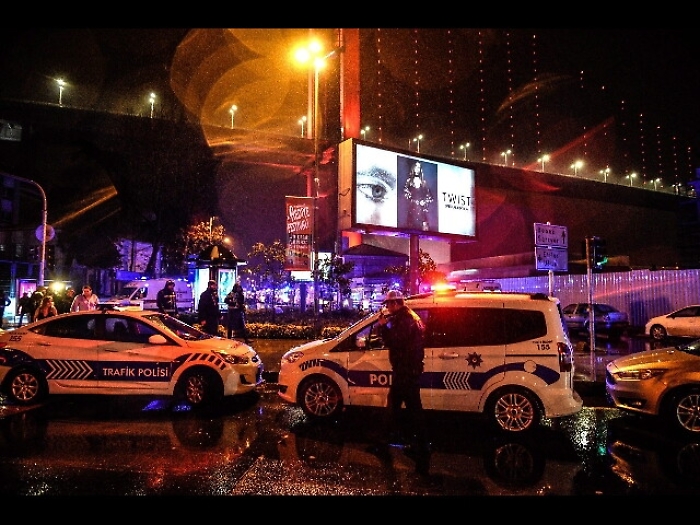 Attacco in discoteca Istanbul, 35 morti