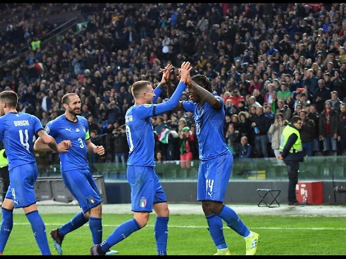 Calcio, allenamento per gli azzurri