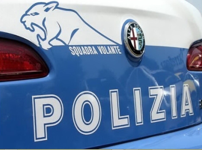 Catania, gestivano lo spaccio di droga con la protezione della mafia: 7 arresti
