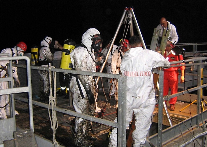 Tanti incidenti in cisterne e vasche: il precedente di Mineo