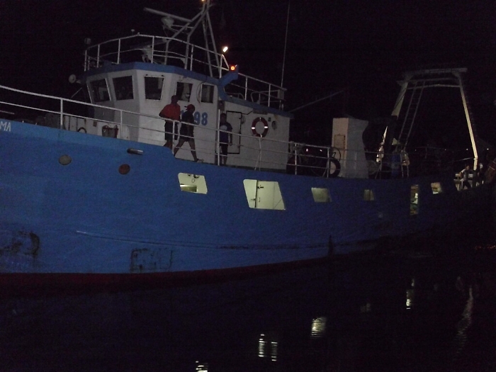 Peschereccio di Mazara affiancato e mitragliato da libici riesce a sfuggire al sequestro