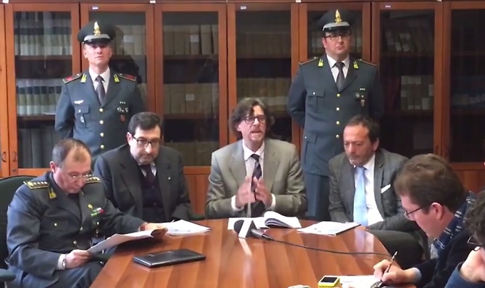 Accordo tra Procura, Agenzia delle Entrate e Guardia di Finanza"Scambio di informazioni per scovare gli evasori"