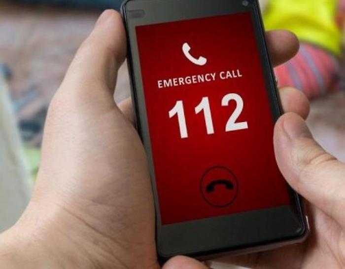 Bimba di 8 anni chiama al 112: &laquo;Presto venite, i miei genitori stanno litigando&raquo;