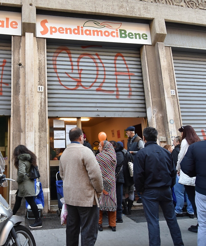 Catania, l'Emporio solidale non trova solidariet&agrave; 