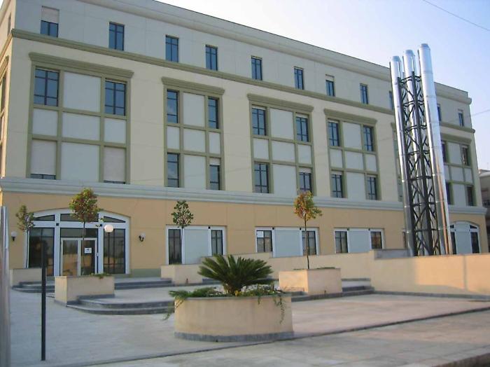 Palermo, gli asportarono mezzo polmone ma era sano: due medici a giudizio 