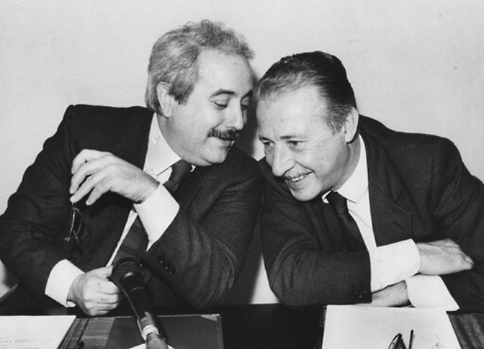 1526752556328_1618933215798-2