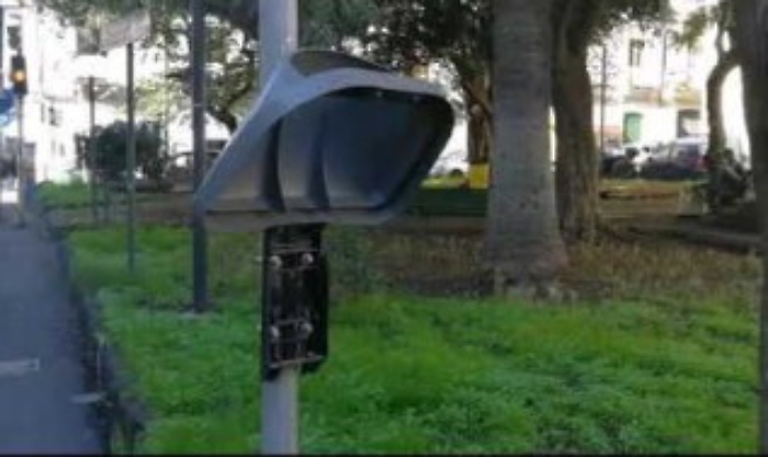 Catania, piazza Maiorana: &egrave; degradoI residenti: &laquo;Meglio eliminarla&raquo;