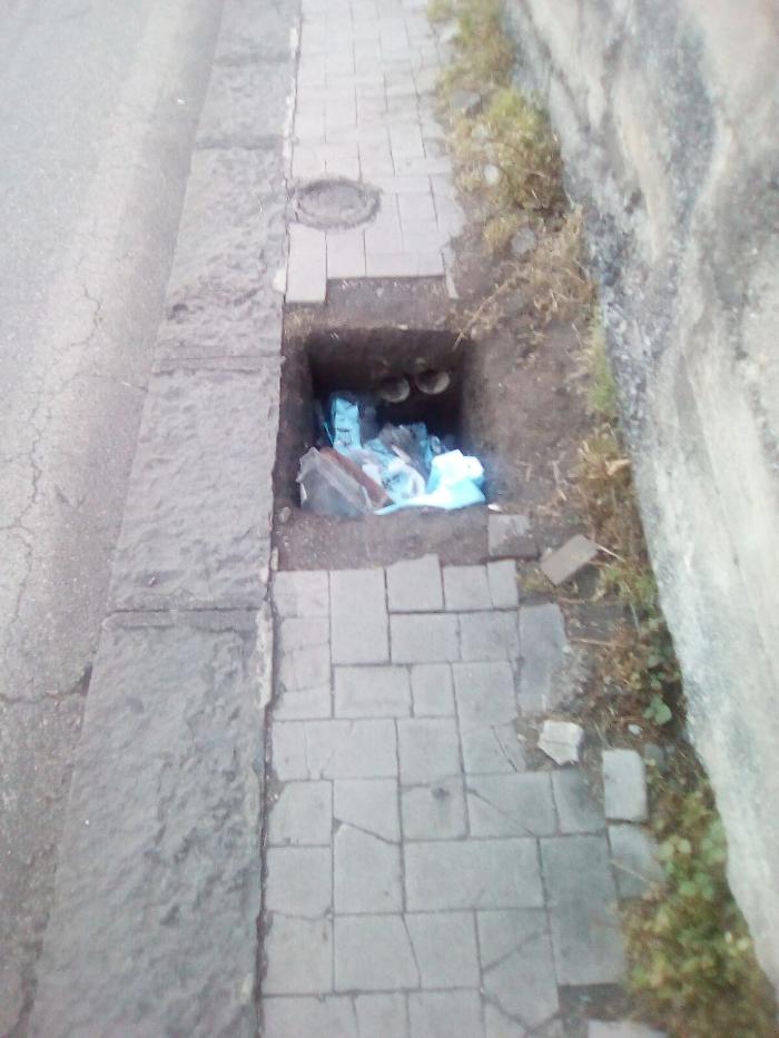 Giarre: "In materia di buche non siamo secondi a nessuno"