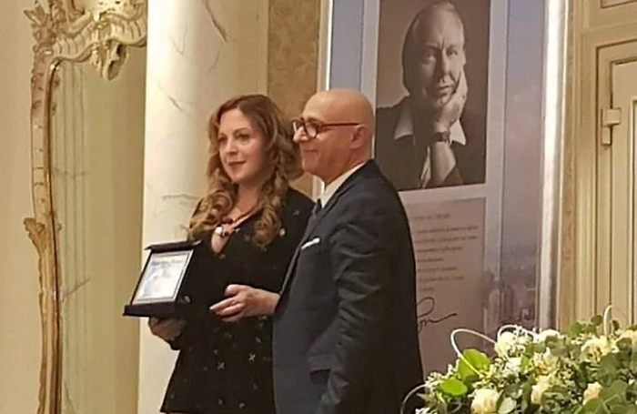 Serena Mangione vince il premio nazionale di video poesia "Amici di Ron"