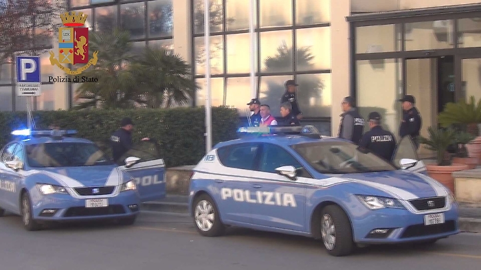 Ragusa, furti in gioielleria del centro storico: tre arresti