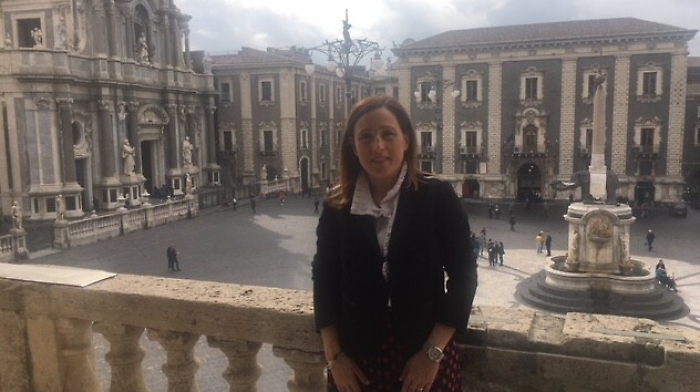 Rosanna Manno si insedia al Comune di Catania come segretario generale