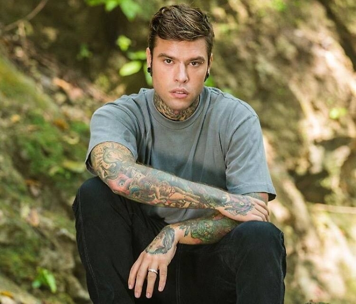 Fedez, il suo &ldquo;Paranoia Airlines Tour&rdquo; approda ad Acireale