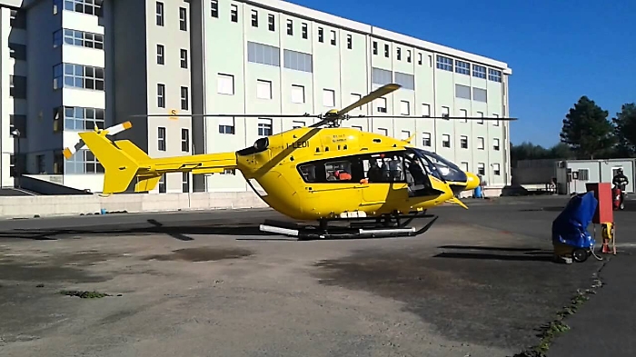 Linguaglossa, travolge una ciclista con l'auto e non le presta soccorso: la donna &egrave;  in prognosi riservata