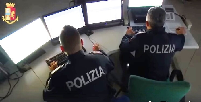 Nisseni finiscono nei guai per il reddito di cittadinanza