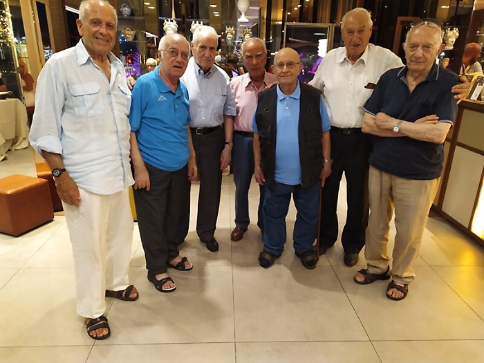 I "ragazzi" della Terza E festeggiano i 66 anni della maturit&agrave; classica