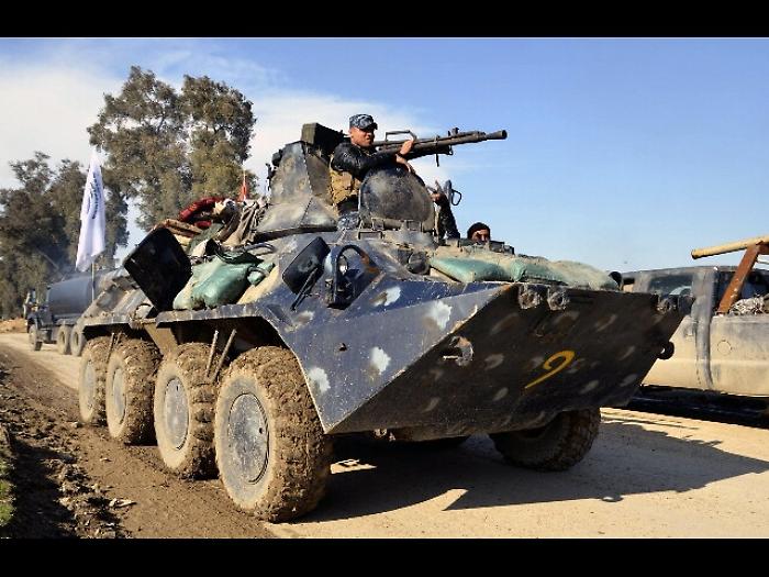 Mosul, riconquistati edifici governo